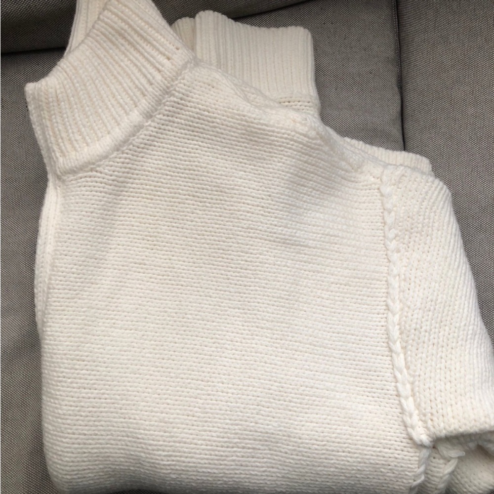 Vineyard Vines Full Zip Mock Sweater.